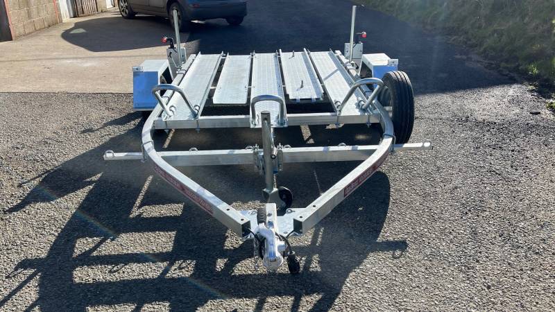 Pheonix Three Bike Trailer